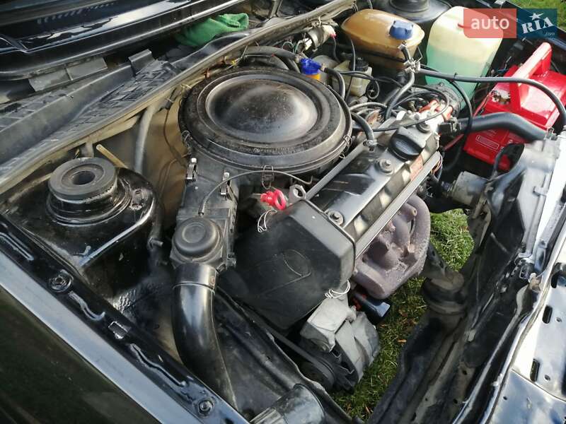 Седан Volkswagen Jetta 1988 в Шацке