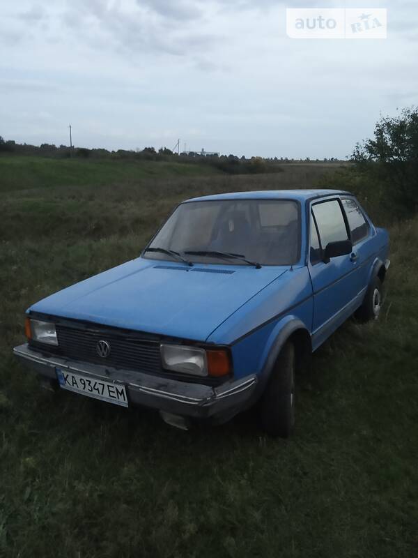 Купе Volkswagen Jetta 1983 в Новгородці