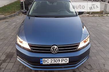 Седан Volkswagen Jetta 2014 в Львові