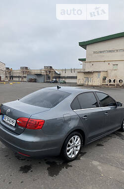 Седан Volkswagen Jetta 2013 в Кривом Роге