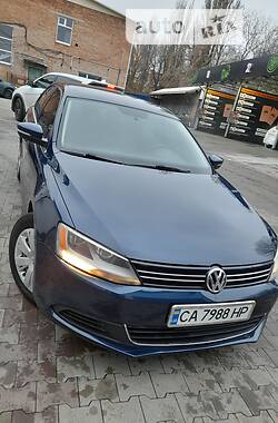 Седан Volkswagen Jetta 2012 в Умани