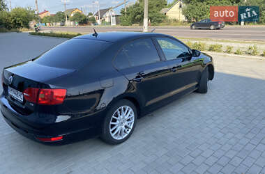 Седан Volkswagen Jetta 2012 в Андрушівці