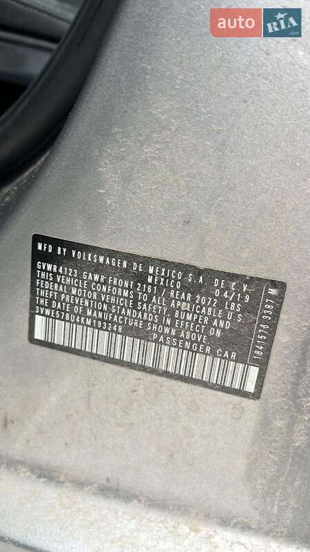 Седан Volkswagen Jetta 2019 в Києві
