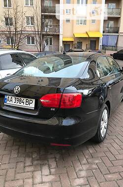 Седан Volkswagen Jetta 2013 в Києві