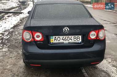 Седан Volkswagen Jetta 2007 в Хусті