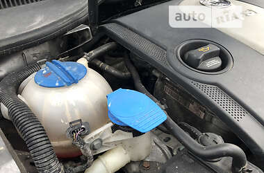 Хэтчбек Volkswagen Jetta 2005 в 