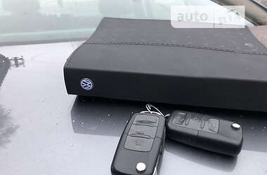 Хэтчбек Volkswagen Jetta 2005 в 