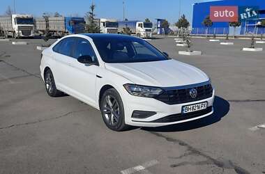 Седан Volkswagen Jetta 2019 в Одессе