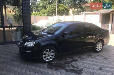 Седан Volkswagen Jetta 2006 в 