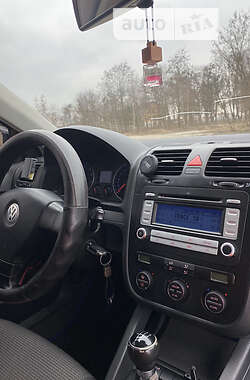 Седан Volkswagen Jetta 2006 в Славуті