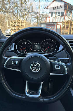 Седан Volkswagen Jetta 2017 в Хмельницком