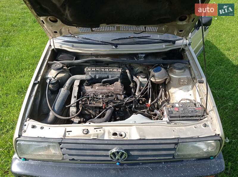 Седан Volkswagen Jetta 1986 в Самборі