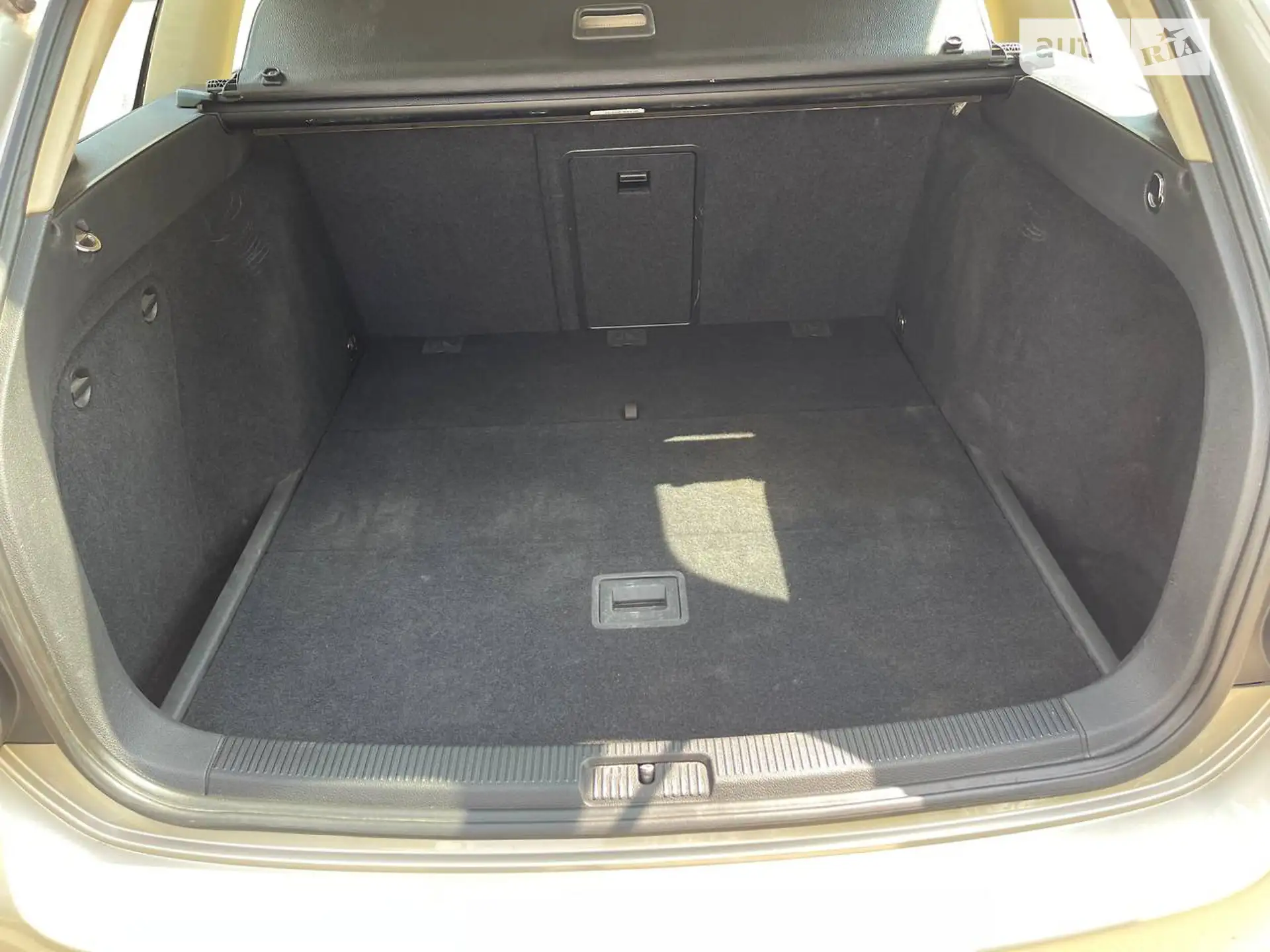 2012 Volkswagen Jetta - мініатюра 23