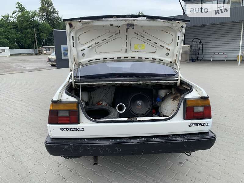 Седан Volkswagen Jetta 1986 в Бучаче