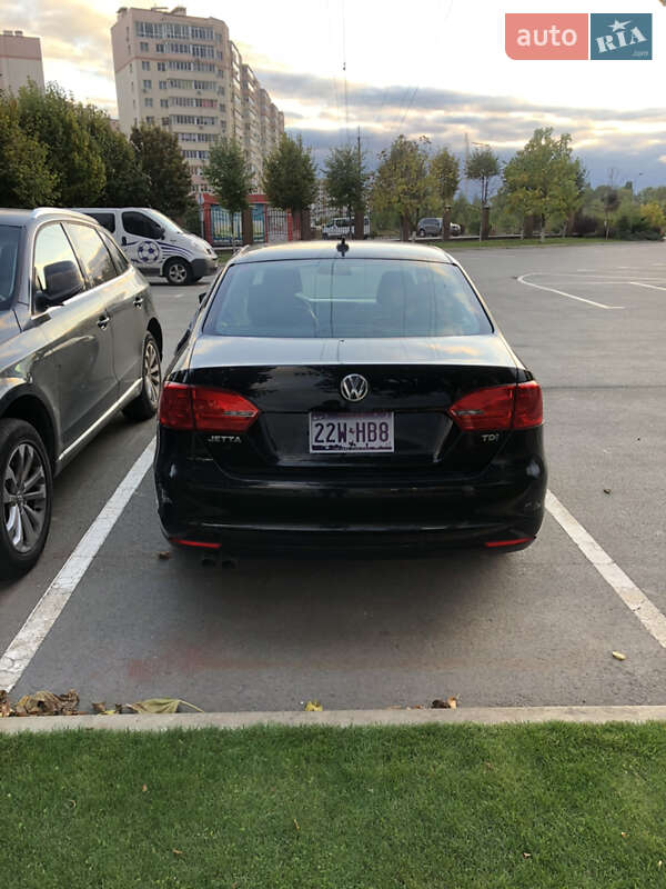 Седан Volkswagen Jetta 2012 в Киеве фото 22 Седан Volkswagen Jetta 2012 в Киеве
