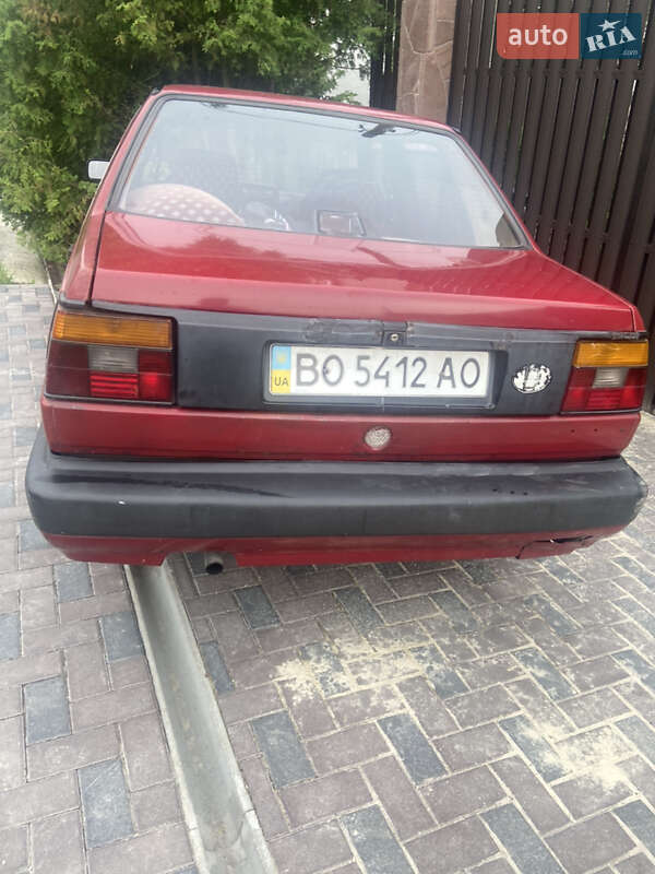 Седан Volkswagen Jetta 1991 в Тернополе