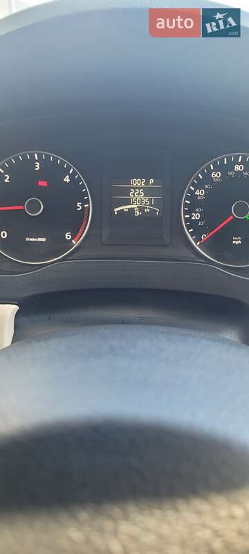 Седан Volkswagen Jetta 2012 в Вараше