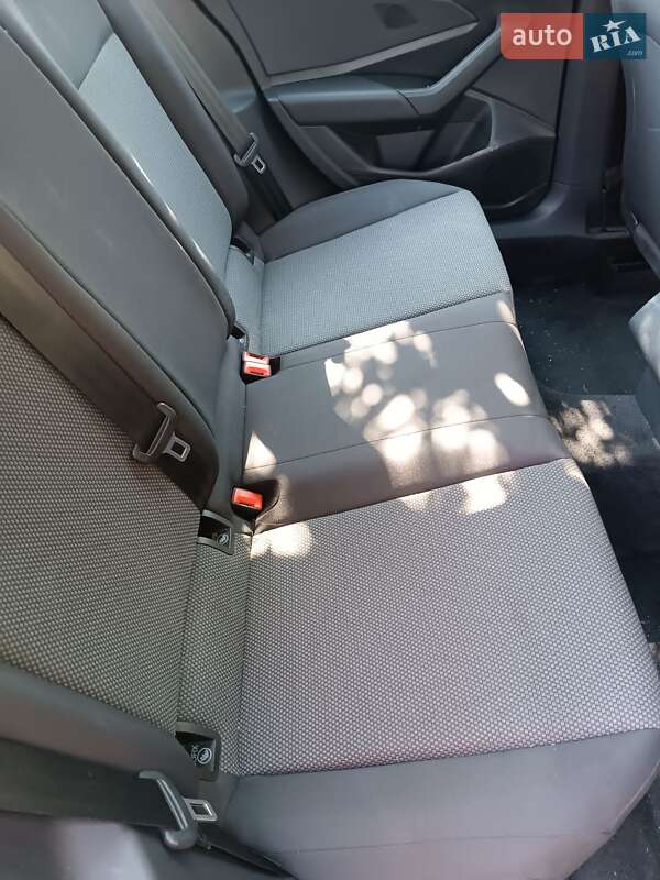 Седан Volkswagen Jetta 2020 в Перечині