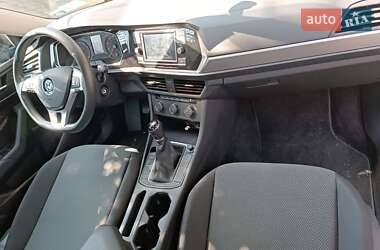 Седан Volkswagen Jetta 2020 в 