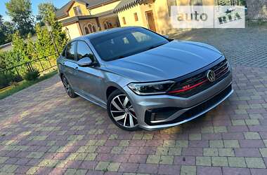 Седан Volkswagen Jetta 2019 в Жовкві