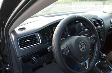 Седан Volkswagen Jetta 2014 в Сумах