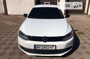 Седан Volkswagen Jetta 2013 в Запорожье