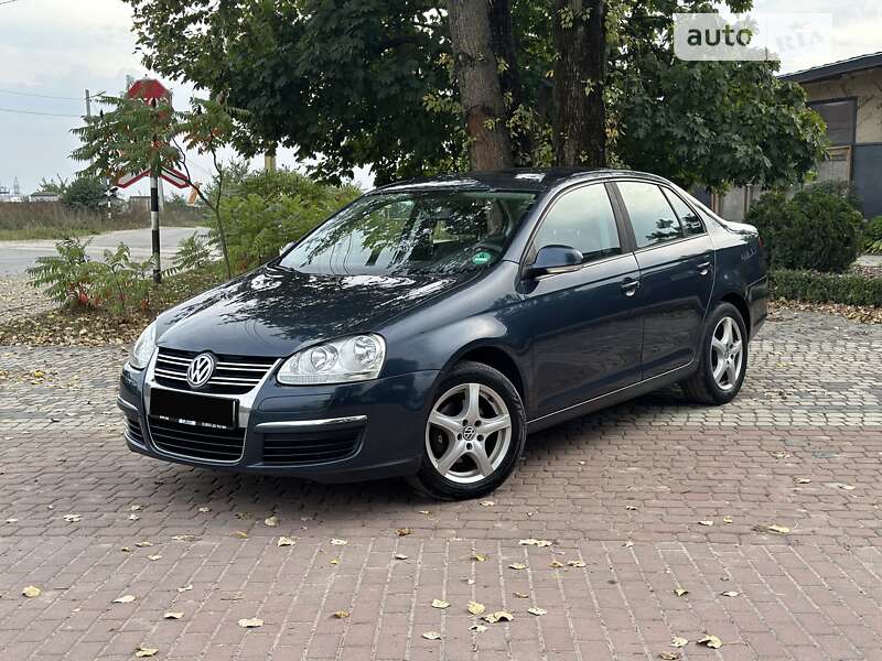 Седан Volkswagen Jetta 2006 в 