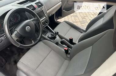Седан Volkswagen Jetta 2006 в 