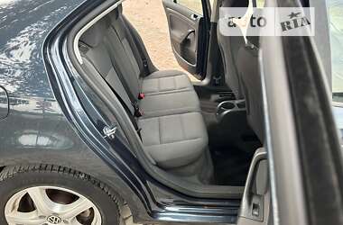 Седан Volkswagen Jetta 2006 в 