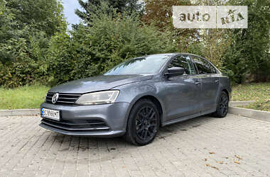 Седан Volkswagen Jetta 2015 в 