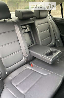 Седан Volkswagen Jetta 2015 в 