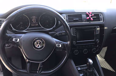 Седан Volkswagen Jetta 2016 в Запорожье