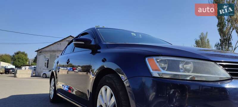 Седан Volkswagen Jetta 2013 в Запоріжжі