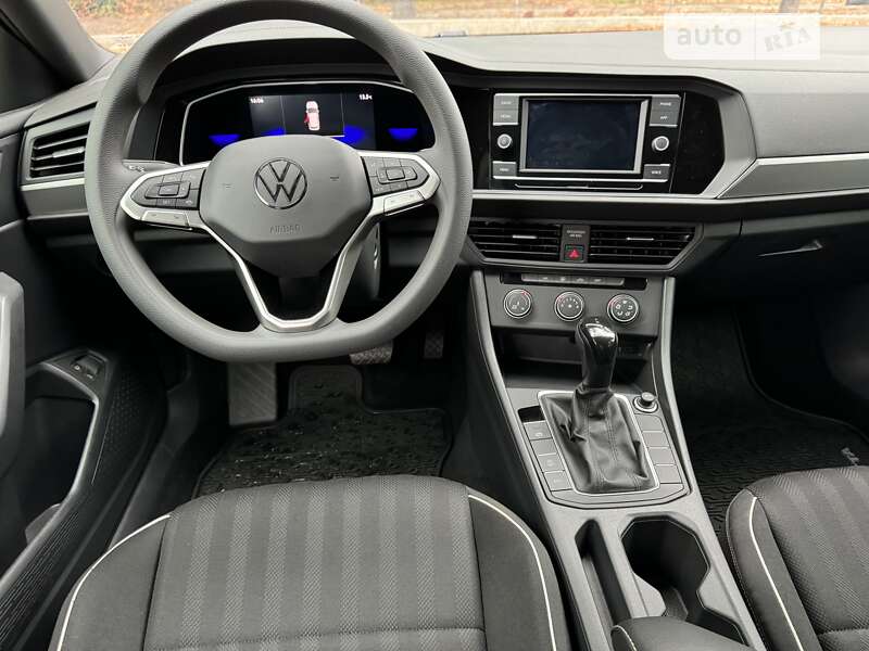 Седан Volkswagen Jetta 2022 в Жашкове