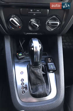 Седан Volkswagen Jetta 2012 в Измаиле