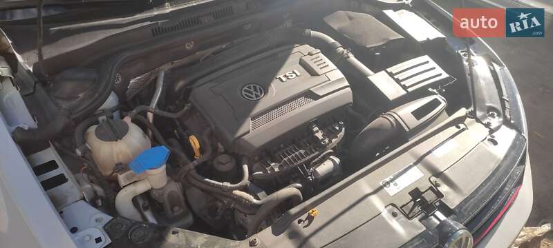 Седан Volkswagen Jetta 2017 в Ивано-Франковске