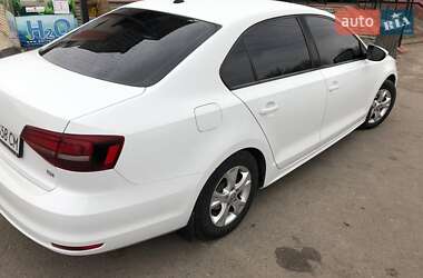 Седан Volkswagen Jetta 2016 в Жмеринке