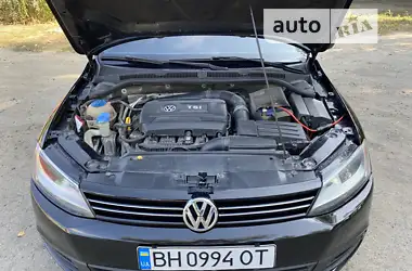 Volkswagen Jetta 2013