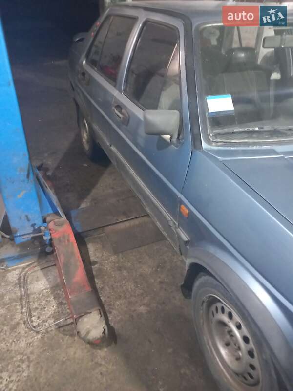 Седан Volkswagen Jetta 1985 в Любаре