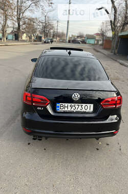 Седан Volkswagen Jetta 2014 в Одесі