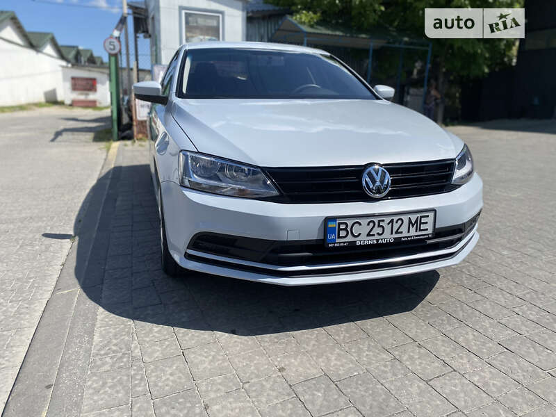 Седан Volkswagen Jetta 2017 в Львові фото 6 Седан Volkswagen Jetta 2017 в Львові