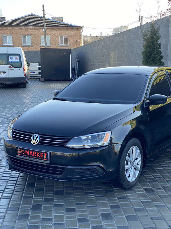 Седан Volkswagen Jetta 2012 в Кривом Роге