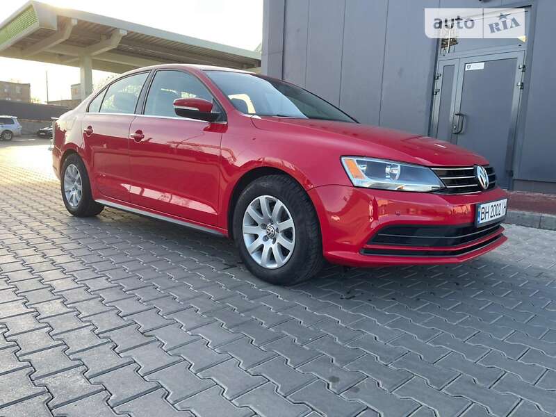 Седан Volkswagen Jetta 2015 в 