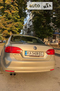 Седан Volkswagen Jetta 2014 в Харкові