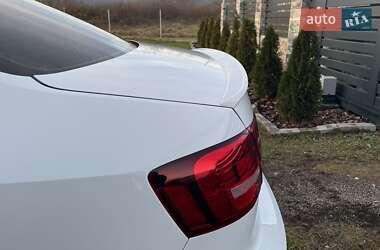 Седан Volkswagen Jetta 2014 в Хусте