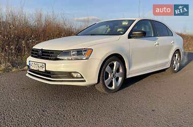 Седан Volkswagen Jetta 2014 в Хусте