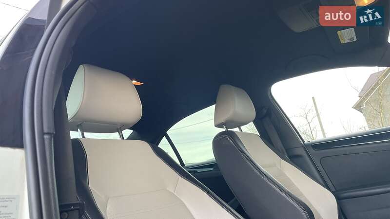 Седан Volkswagen Jetta 2014 в Хусті