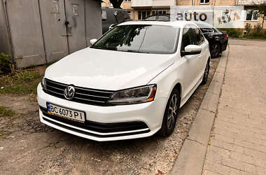 Седан Volkswagen Jetta 2017 в Львове