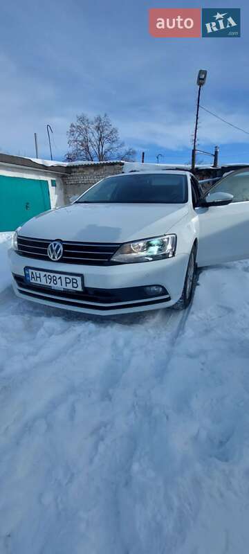 Седан Volkswagen Jetta 2016 в Покровську
