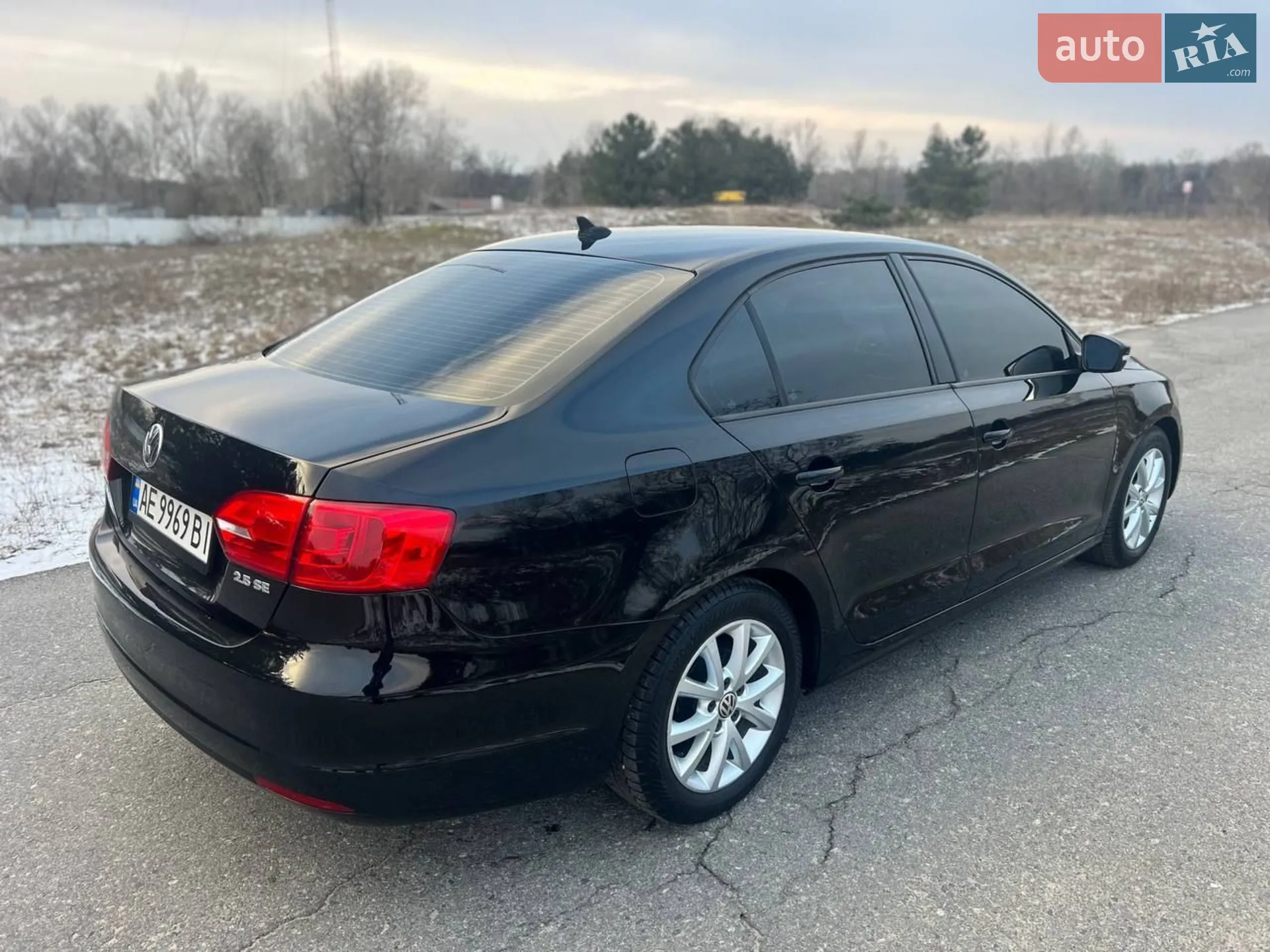 2011 Volkswagen Jetta - мініатюра 2